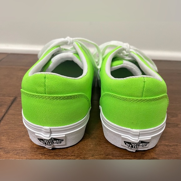NWOB Vans Neon Lime Green Sneakers Size 6 - Picture 4 of 9